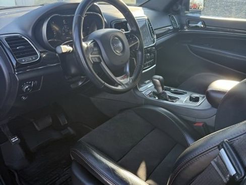 Used 2020 Jeep Grand Cherokee Trailhawk image 12