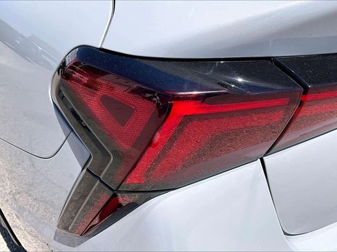 Used 2025 Kia K5 GT w/ GT1 Package FWD image 29