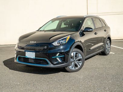 Used 2022 Kia Niro EX w/ Cold Weather Package