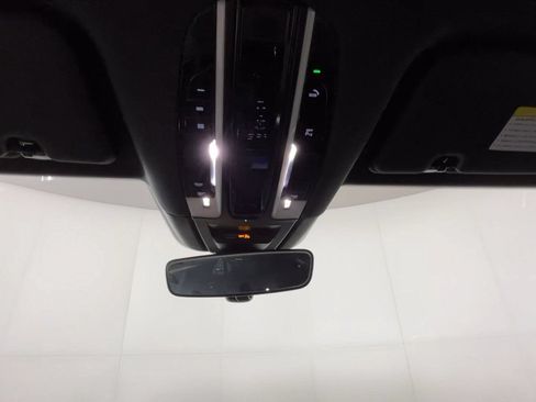 Used 2021 Porsche Cayenne E-Hybrid AWD/4WD image 38