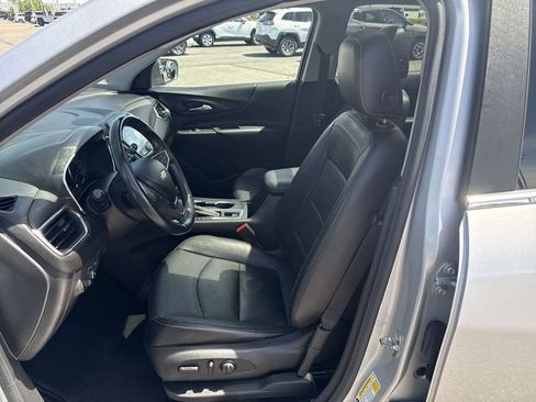 Used 2021 Chevrolet Equinox LT AWD/4WD image 11