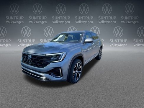 Used 2026 Volkswagen Atlas Cross Sport SEL Premium R-Line AWD/4WD image 7