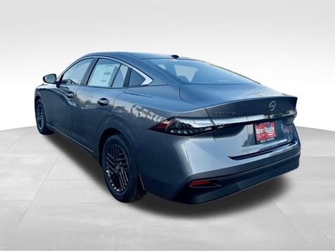 New 2026 Nissan Sentra SV w/ SV Convenience Package FWD image 5