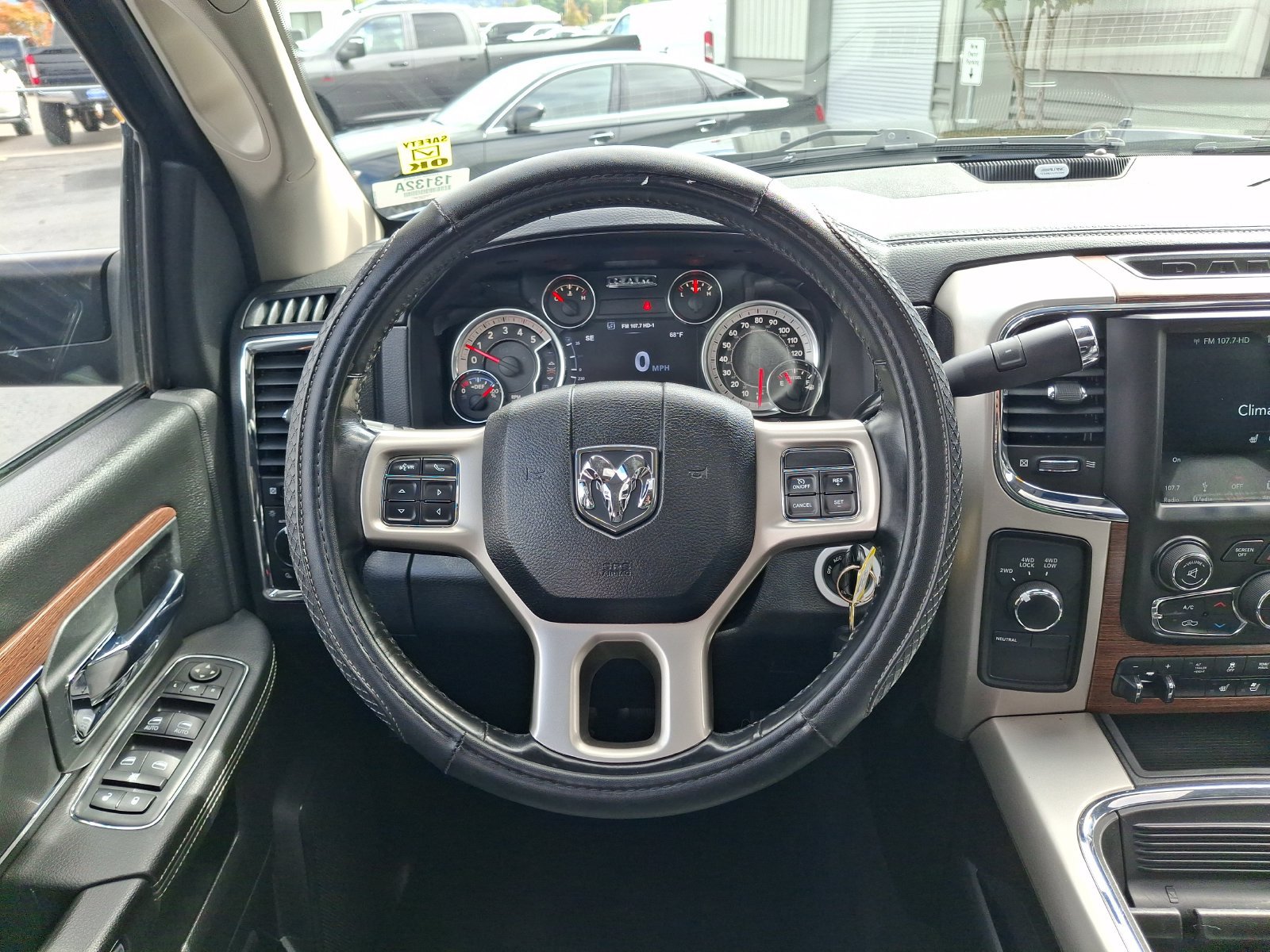 Used 2018 RAM 2500 Laramie w/ Convenience Group AWD/4WD image 12