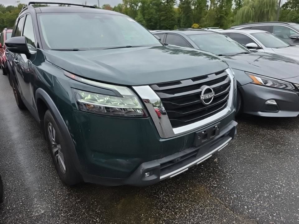 Used 2022 Nissan Pathfinder SL w/ Cargo Package AWD/4WD image 1