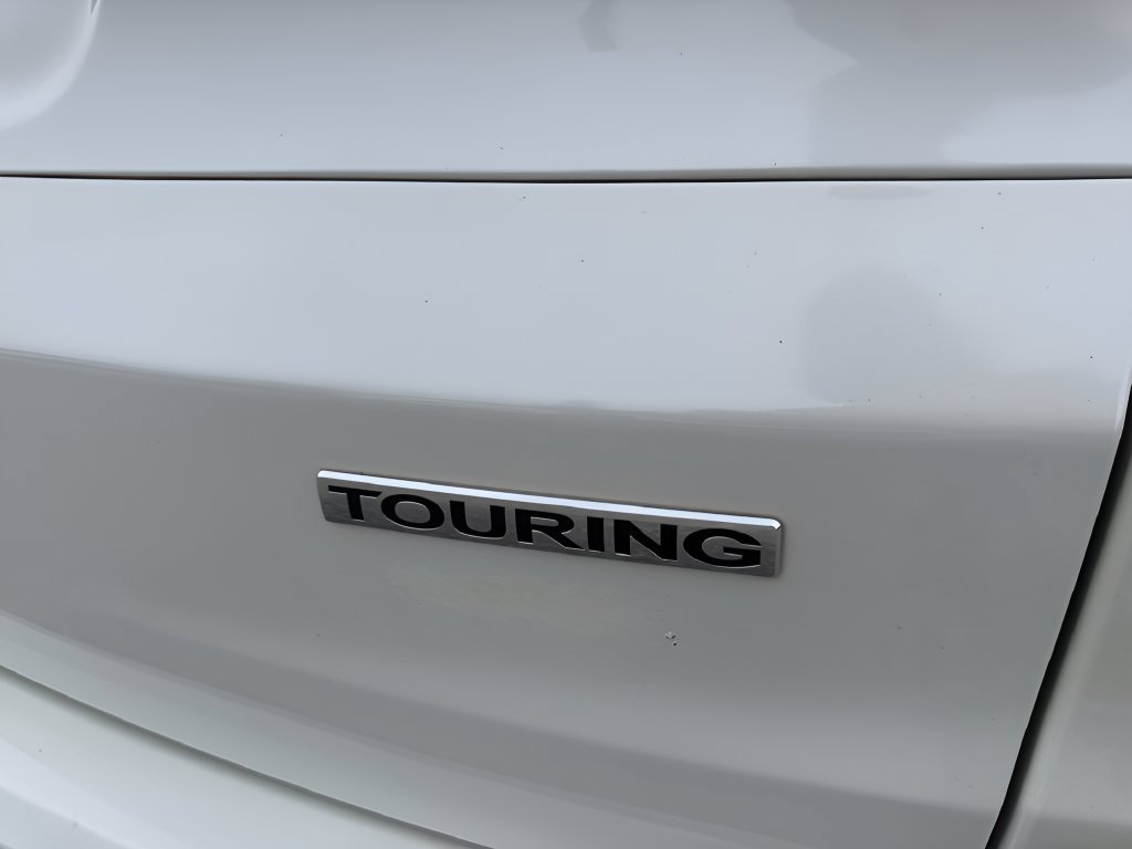 Used 2016 Honda CR-V Touring image 32
