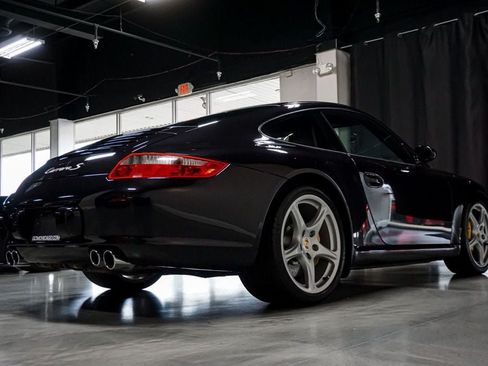 Used 2006 Porsche 911 Carrera S RWD image 6