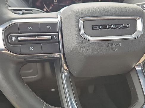 Certified 2025 GMC Yukon Denali image 21