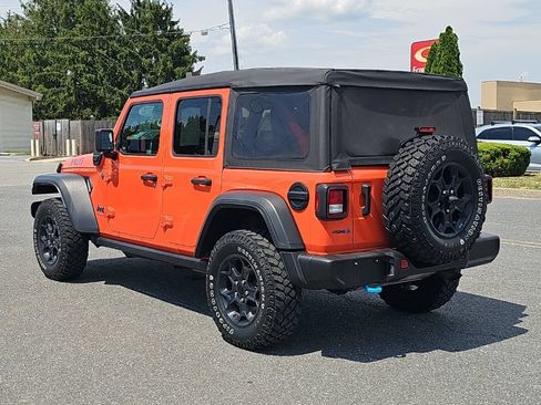 Used 2023 Jeep Wrangler Unlimited w/ 8.4" Radio Group AWD/4WD image 15