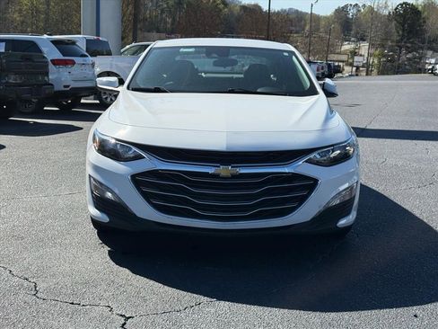 Used 2024 Chevrolet Malibu LT image 9