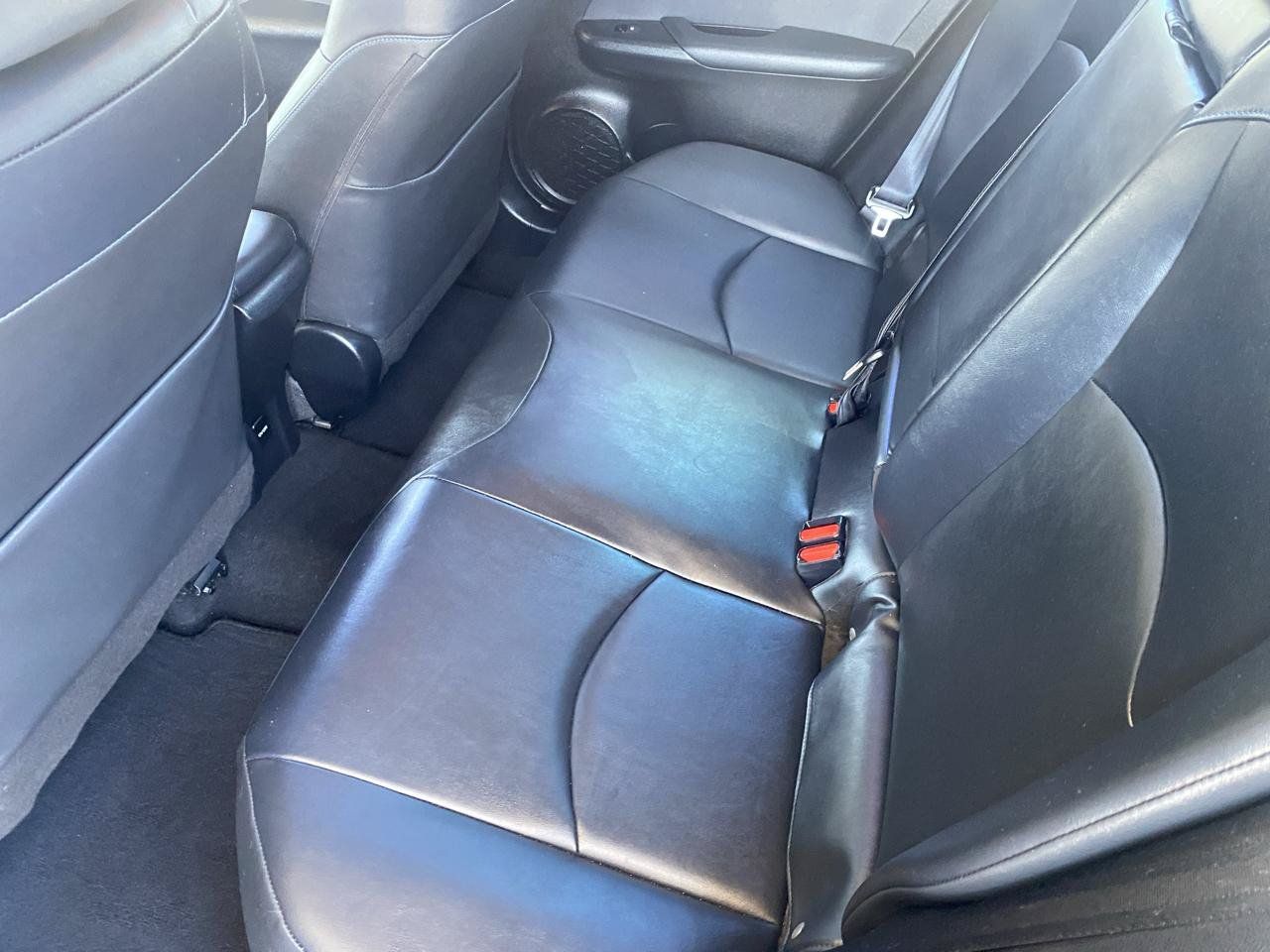 Used 2016 Toyota Prius Four Touring w/ Premium Convenience Package FWD image 9