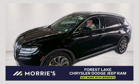 Used 2023 Lincoln Nautilus Reserve AWD/4WD image 1