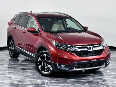 Used 2018 Honda CR-V Touring image 3