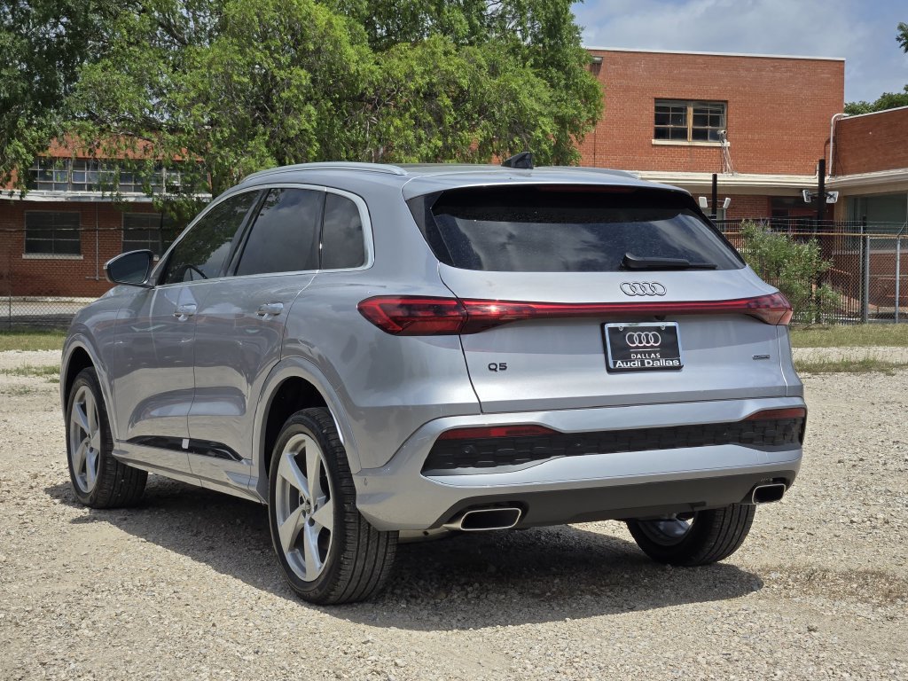 Used 2026 Audi Q5 Premium Plus w/ Premium Plus AWD/4WD image 11