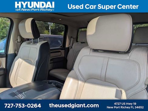Used 2019 RAM 1500 Limited RWD image 3