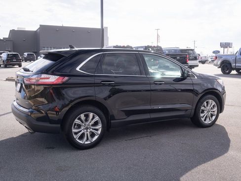Used 2024 Ford Edge Titanium AWD/4WD image 10
