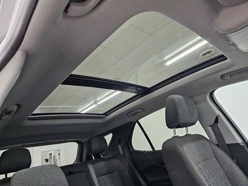 Used 2022 Chevrolet Equinox LT image 25