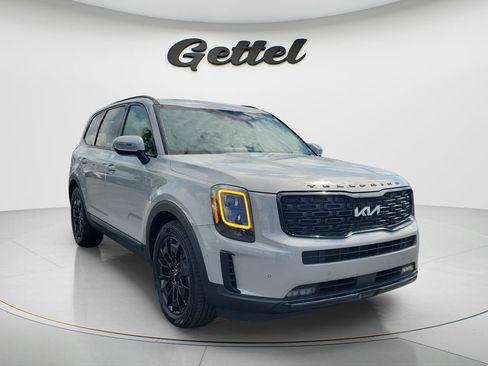 Used 2022 Kia Telluride SX w/ Nightfall Edition Package AWD/4WD image 2