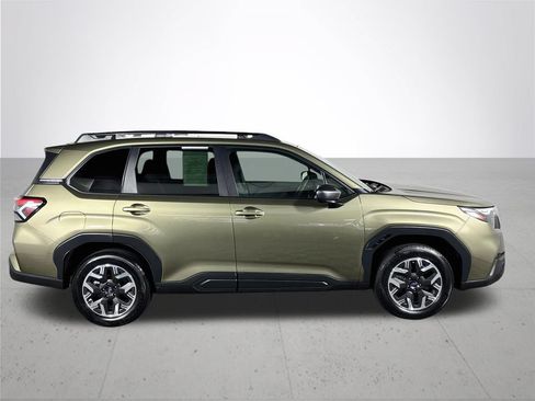 Certified 2026 Subaru Forester Premium AWD/4WD image 6