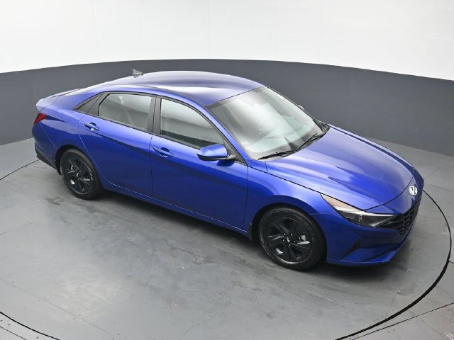 Used 2023 Hyundai Elantra SEL FWD image 37