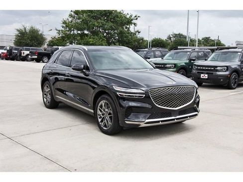 Used 2023 Genesis GV70 2.5T w/ Advanced Package AWD/4WD image 6