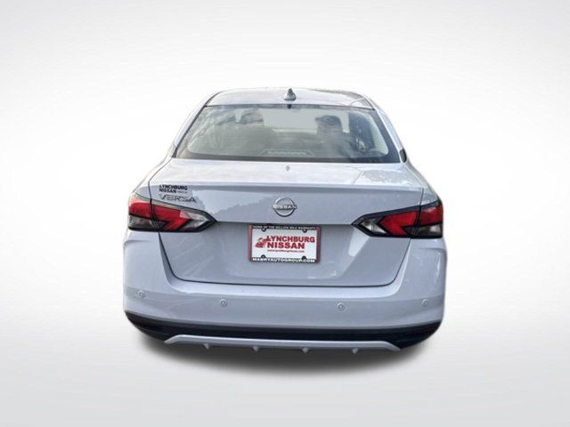 Used 2025 Nissan Versa SV FWD image 7