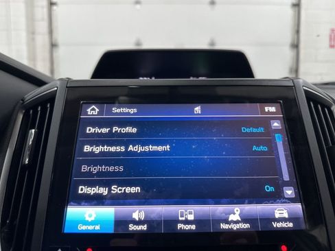 Used 2021 Subaru Crosstrek Hybrid w/ Moonroof Package w/Navigation AWD/4WD image 32