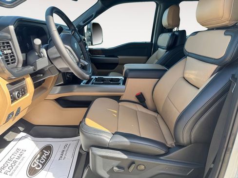 New 2025 Ford F250 Lariat w/ Lariat Ultimate Package image 9