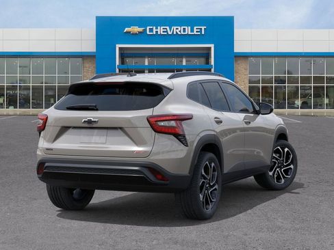 New 2026 Chevrolet Trax RS image 4