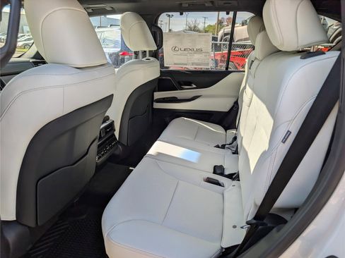 New 2026 Lexus LX 600 4WD w/ Luxury Package image 13