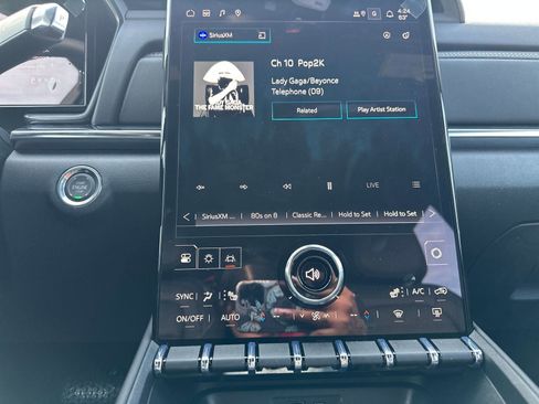 New 2026 GMC Terrain Elevation w/ Elevation Premium Package image 25