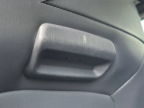 Used 2025 Ford Expedition Tremor AWD/4WD image 26