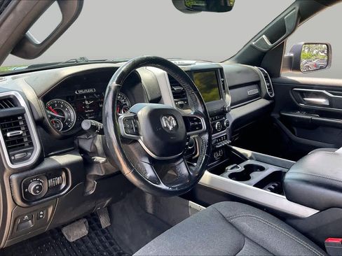 Used 2019 RAM 1500 Big Horn AWD/4WD image 16