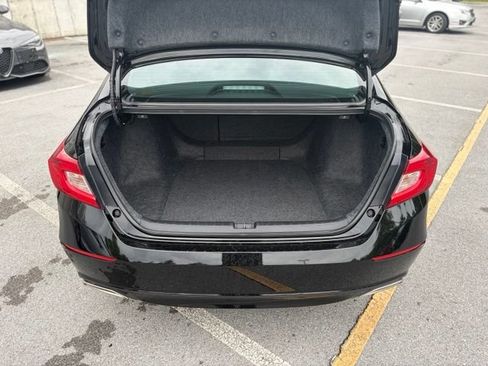 Used 2021 Honda Accord Sport image 7