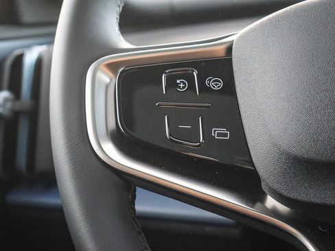 New 2026 Volvo EX30 Plus w/ Protection Package image 32