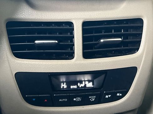 Used 2018 Acura MDX SH-AWD image 14