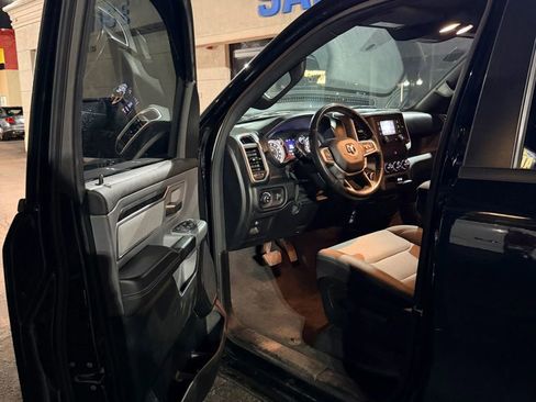 Used 2021 RAM 1500 Big Horn image 7