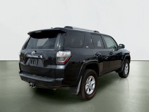 Used 2019 Toyota 4Runner SR5 Premium image 4