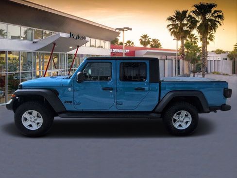 Used 2020 Jeep Gladiator Sport w/ Quick Order Package 24S AWD/4WD image 6