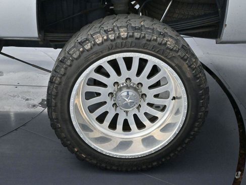 Used 2013 Chevrolet Silverado 2500 LTZ w/ LTZ Plus Package image 31