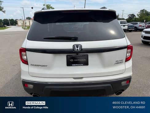 Used 2019 Honda Passport Elite image 7