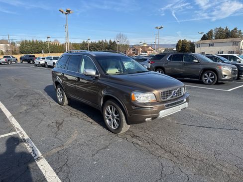 Used 2014 Volvo XC90 3.2 image 8