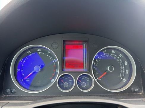 Used 2009 Volkswagen GTI 2-Door FWD image 23
