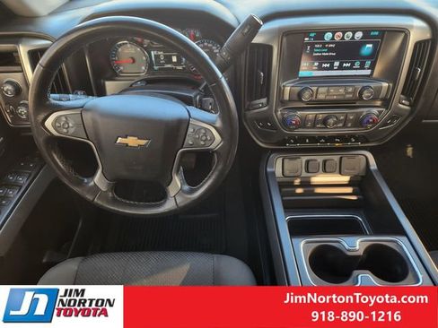Used 2018 Chevrolet Silverado 1500 LT w/ All Star Edition image 28