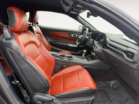 Used 2024 Ford Mustang Premium image 19