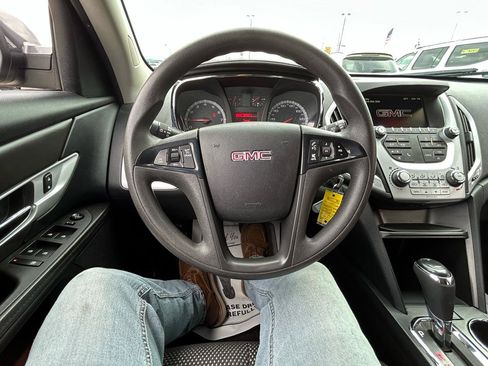 Used 2016 GMC Terrain SLE image 28
