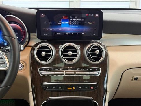 Certified 2022 Mercedes-Benz GLC 300 4MATIC w/ Multimedia Package Lite image 10