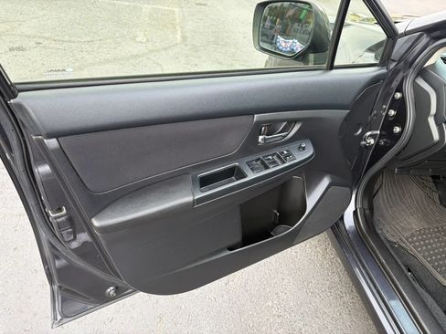 Used 2013 Subaru Impreza 2.0i Premium w/ All-Weather Pkg AWD/4WD image 11