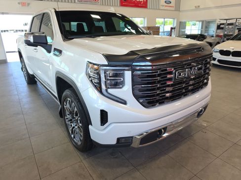 Used 2023 GMC Sierra 1500 Denali Ultimate AWD/4WD image 5