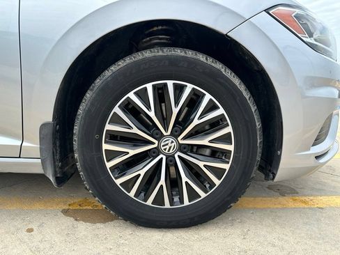 Used 2019 Volkswagen Jetta SE FWD image 34